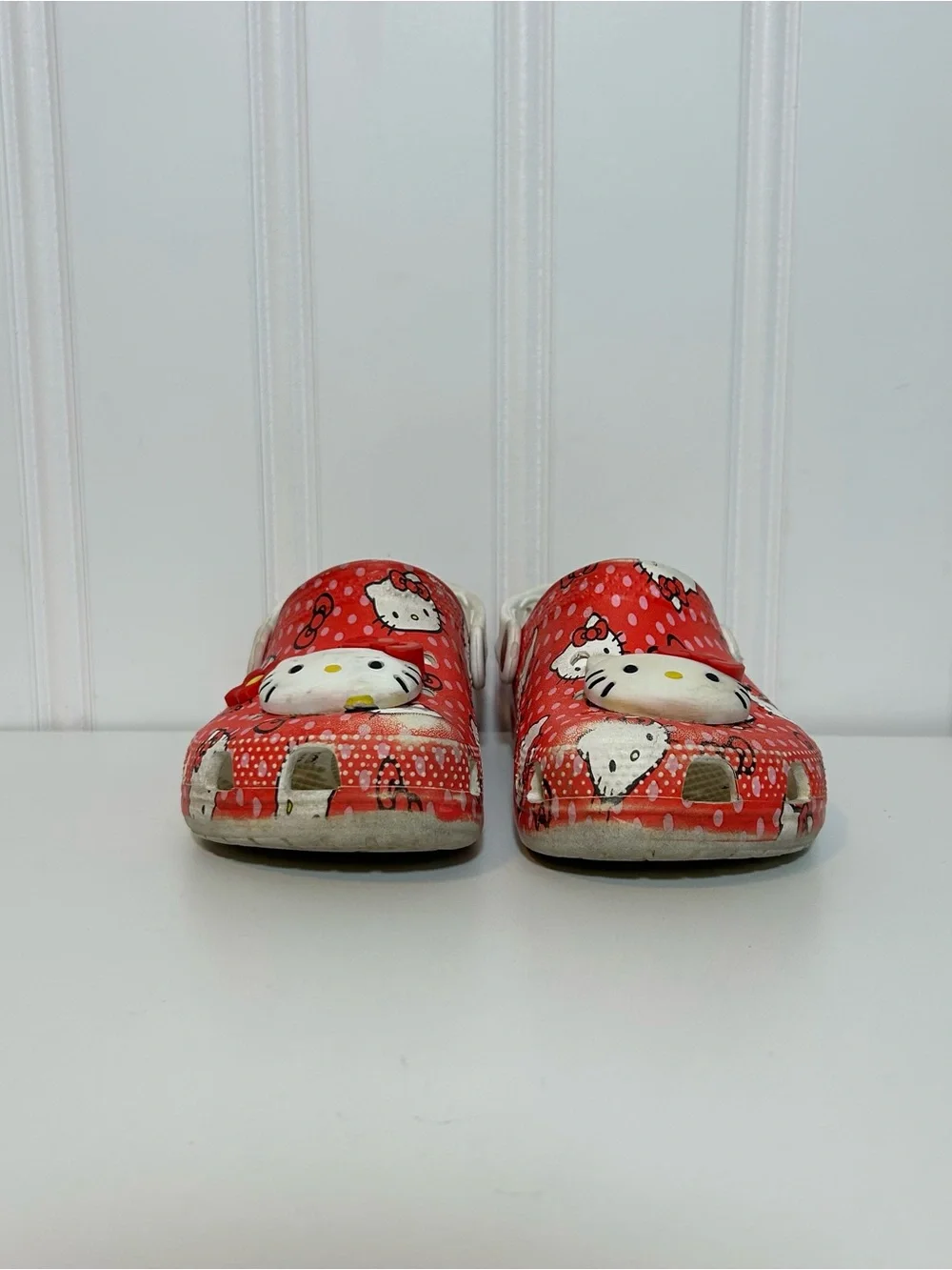 Crocs Hello Kitty Red Kids Sandal Clogs with White Strap
